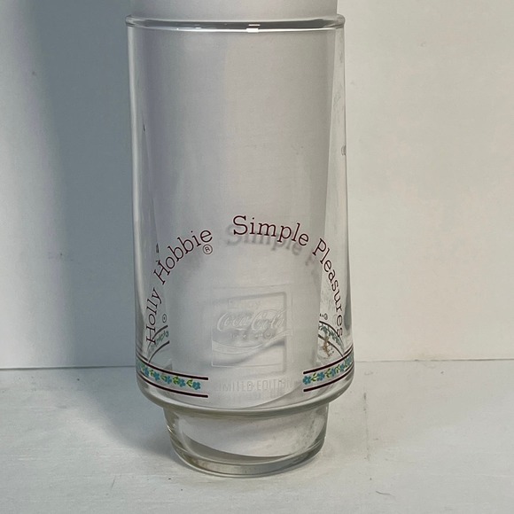 Vtg Holly Hobbie Drinking Glass Tumbler Good Friends Are Like Sunshine Beach - Picture 6 of 7